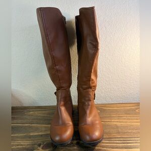 Comfortview Milan Wide Calf Boots Cognac Brown Women's Sz 10WW The Avenue EUC!